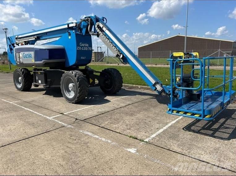 Genie ZX 135/70 Articulated boom lifts