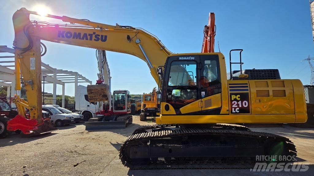 Komatsu PC 210 Crawler excavators