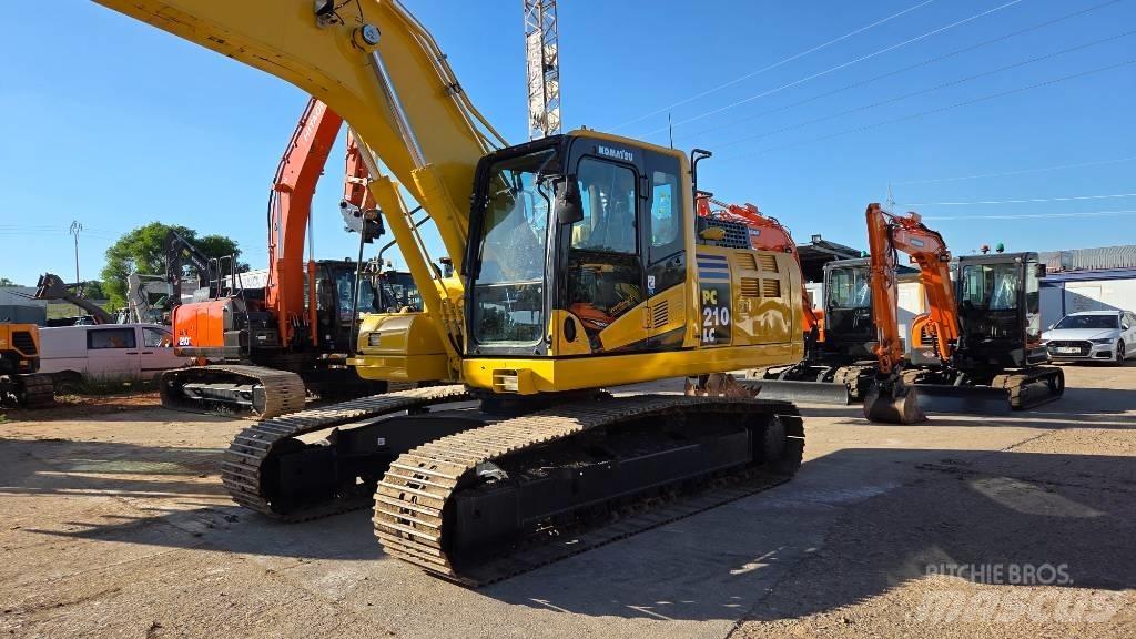 Komatsu PC 210 Crawler excavators
