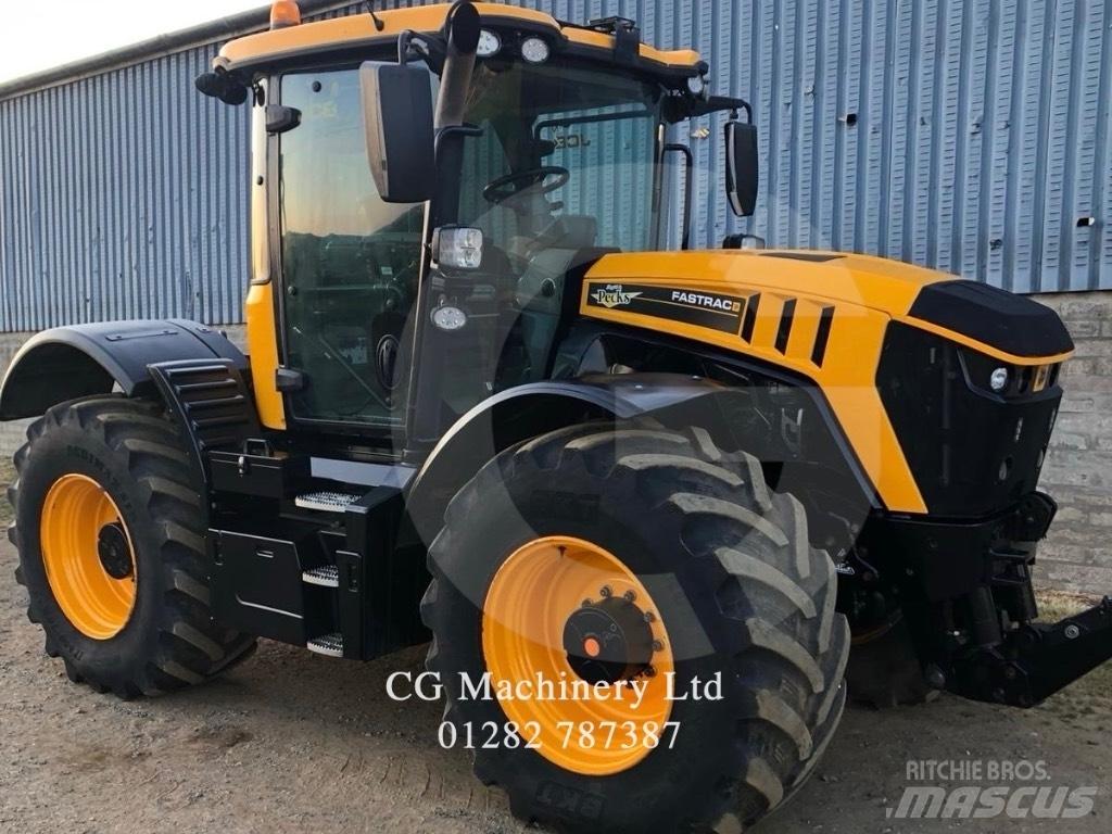 JCB Fastrac 4220 Tractors