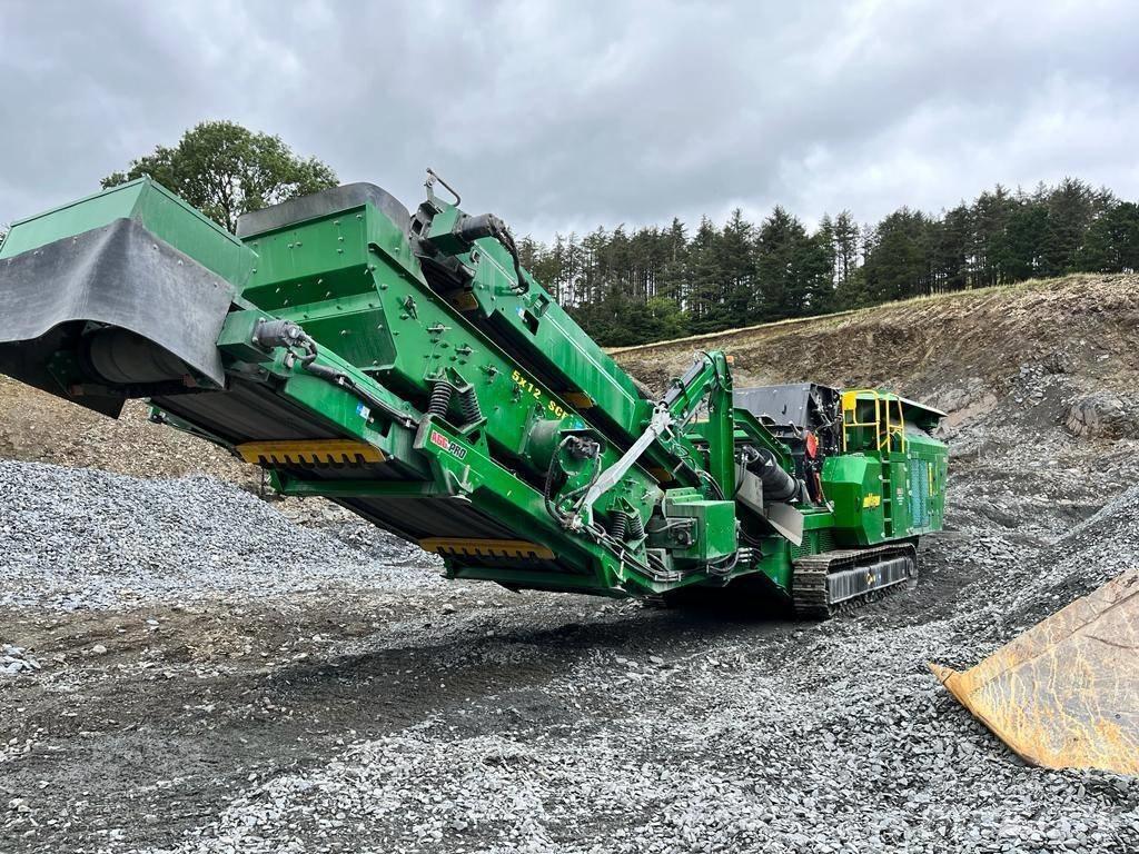 McCloskey I4CR Mobile crushers