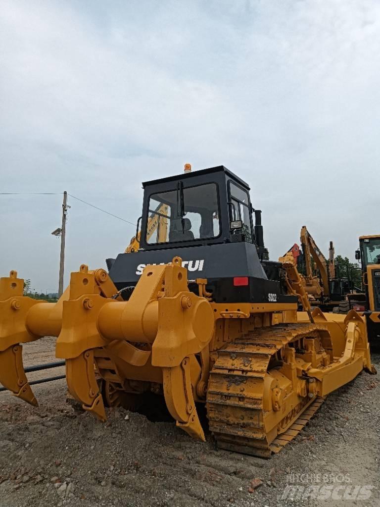 Shantui SD 22 Crawler dozers