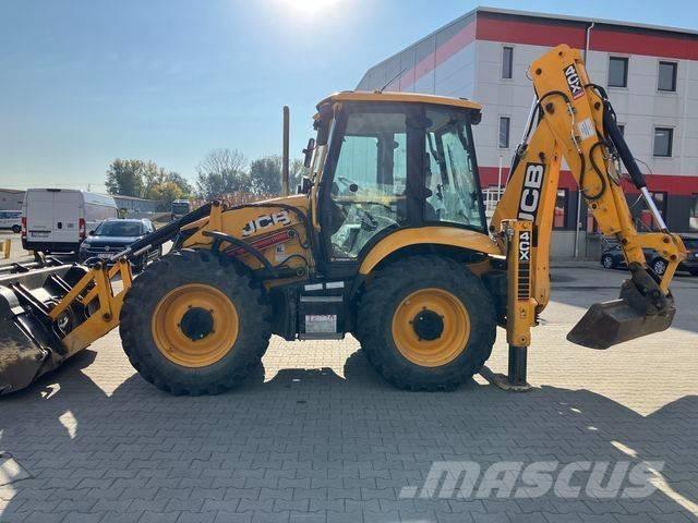 JCB 4 CX Pro Backhoe loaders