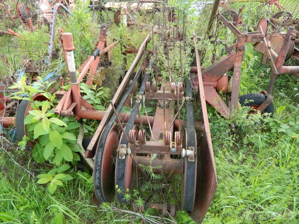 PZ 2400 Rakes and tedders