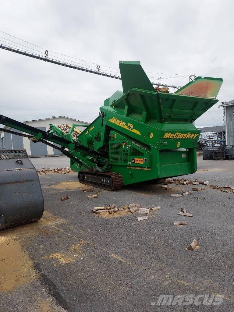 McCloskey R 70 Screeners