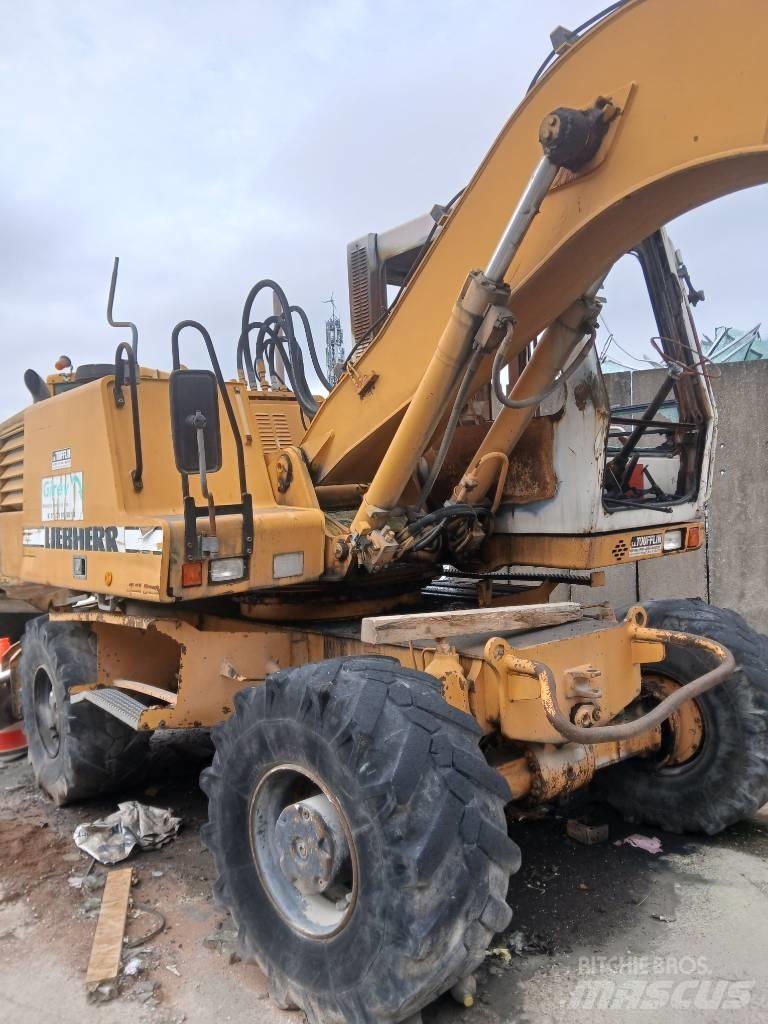 Liebherr A 316 Transmission