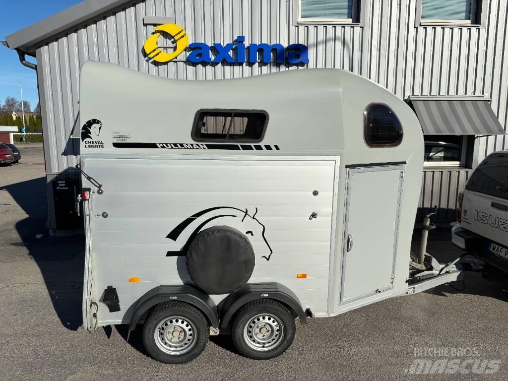 Cheval Liberté Gold Light trailers