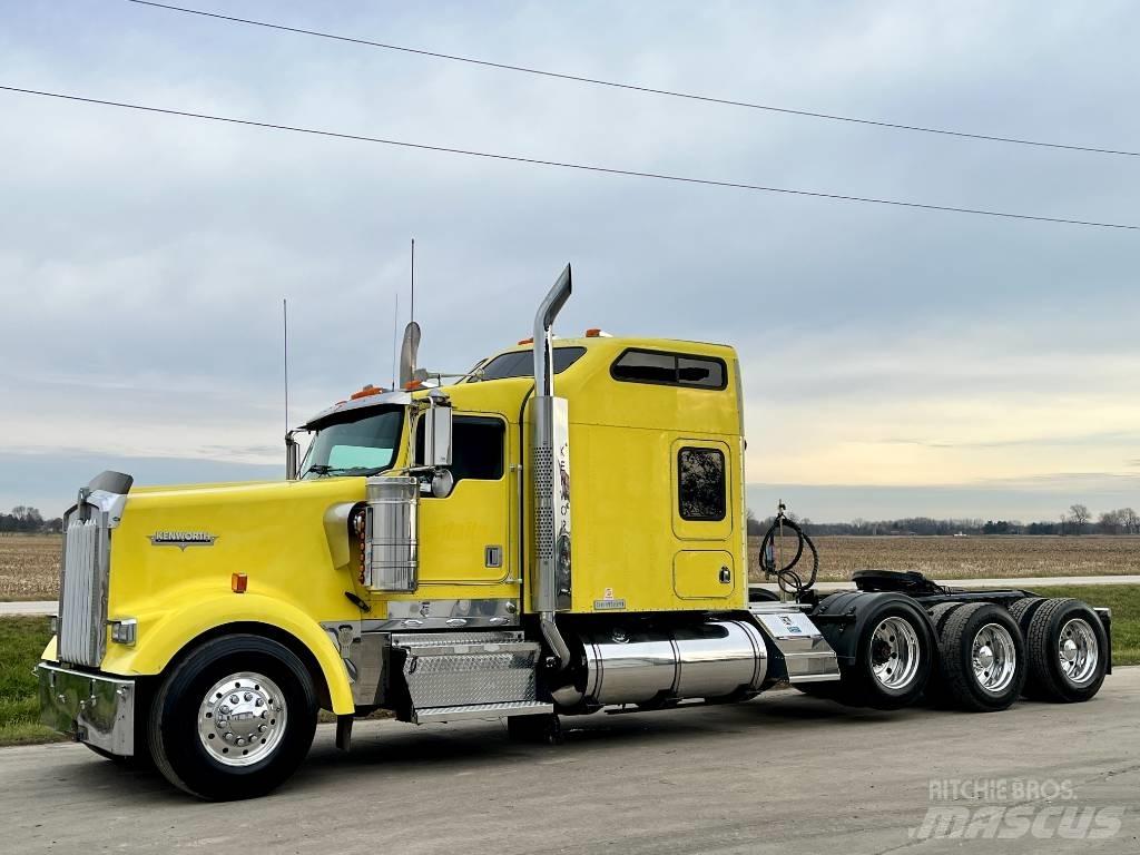 Kenworth W 900 Tractor Units