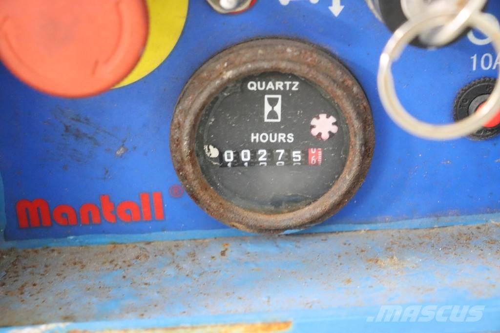 Mantall XE80N Scissor lifts