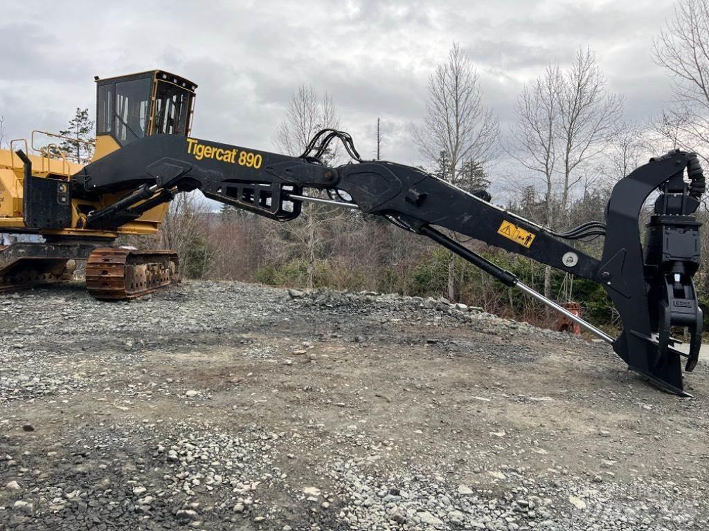 Tigercat 890 Skidders