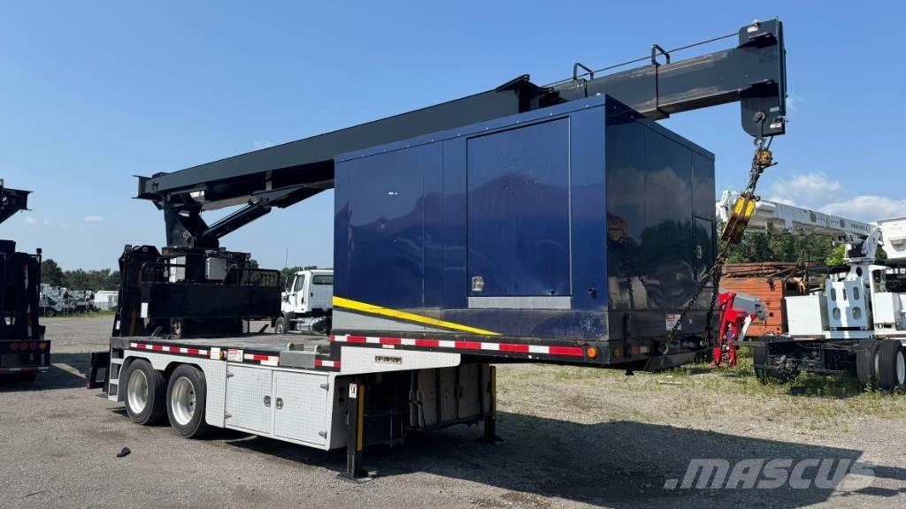 National Crane 880C Tracked cranes