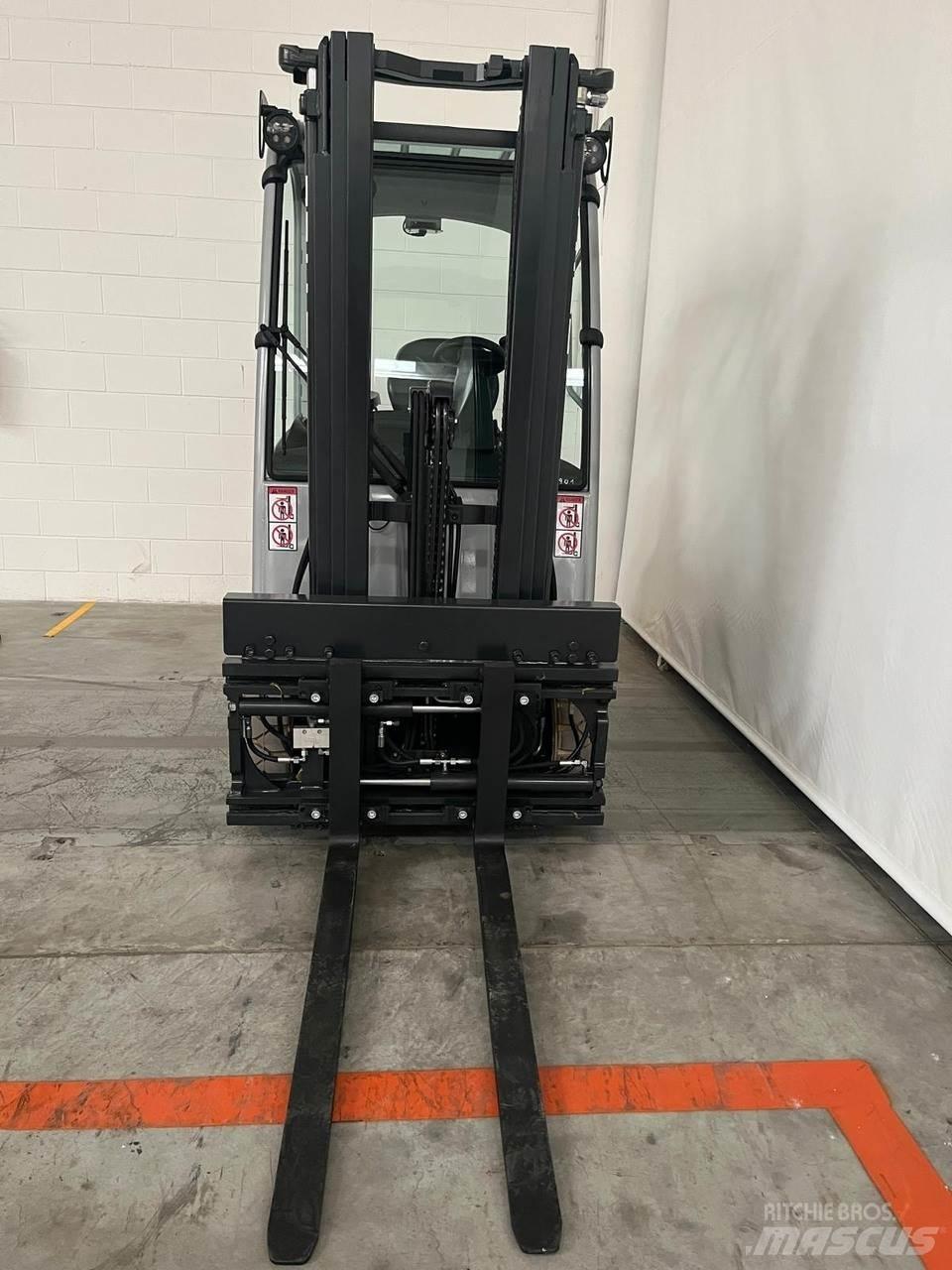 Still RX20-15 Electric forklift trucks