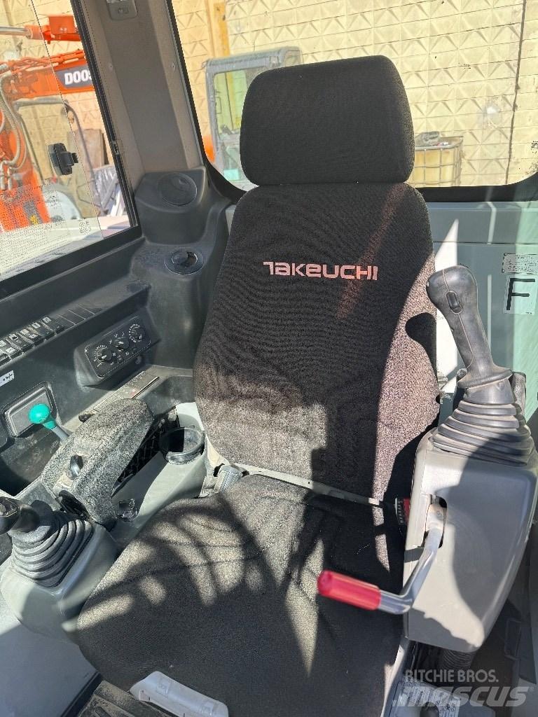 Takeuchi TB290 Midi excavators  7t - 12t