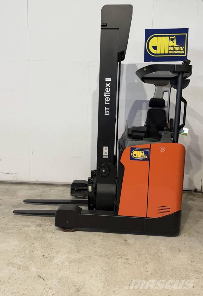 BT truck RRE 140HE Reach trucks
