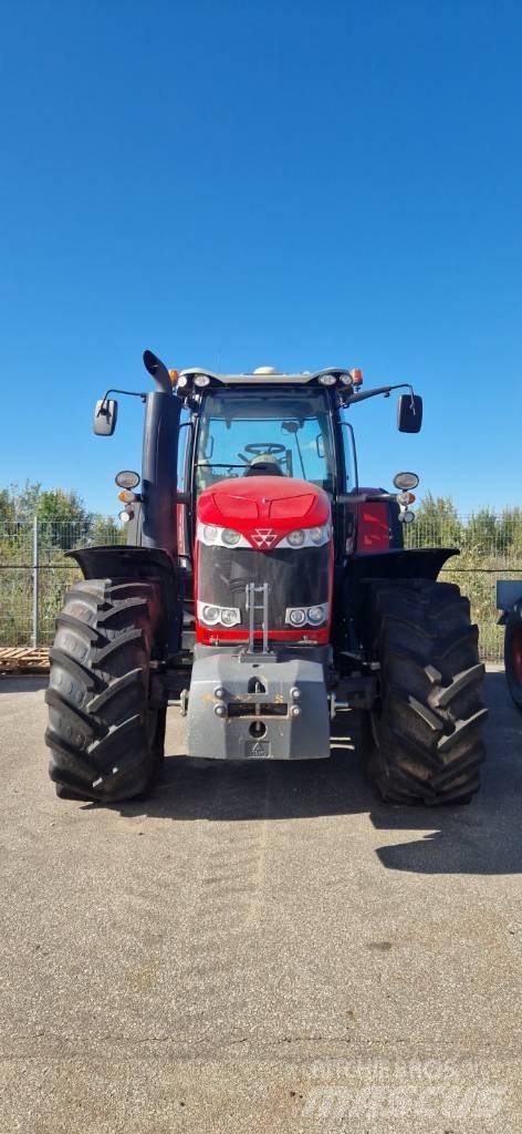 Massey Ferguson 8727 Tractors