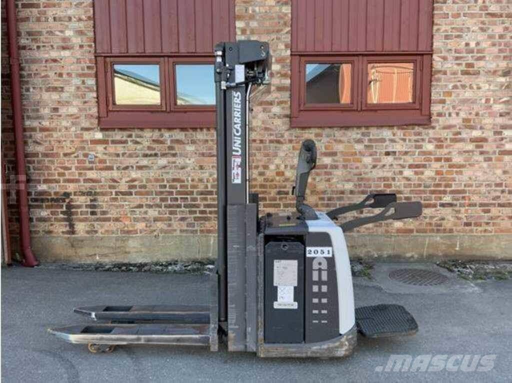 Atlet PSP Low lifter with platform