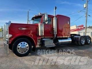 Peterbilt 389 Construction - Others