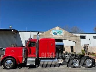 Peterbilt 389 Construction - Others