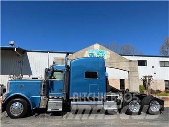 Peterbilt 389 Construction - Others