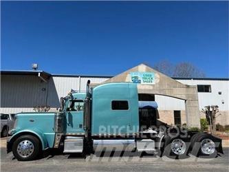 Peterbilt 389 Construction - Others