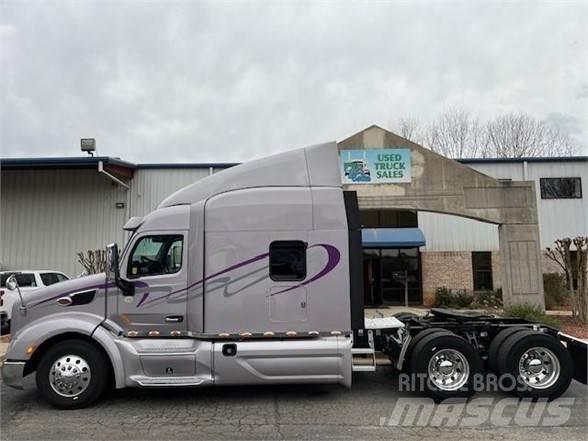 Peterbilt 579 Tractor Units