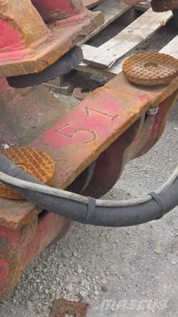 Movax 50 & 80 Vibratory pile drivers