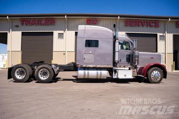 Peterbilt 579 Tractor Units
