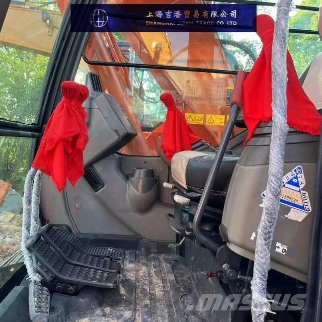 Hitachi ZX 135 Crawler excavators