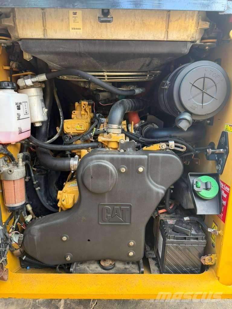 CAT 299 D XHP Skid steer loaders