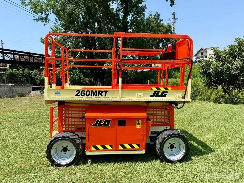 JLG 260 MRT Scissor lifts