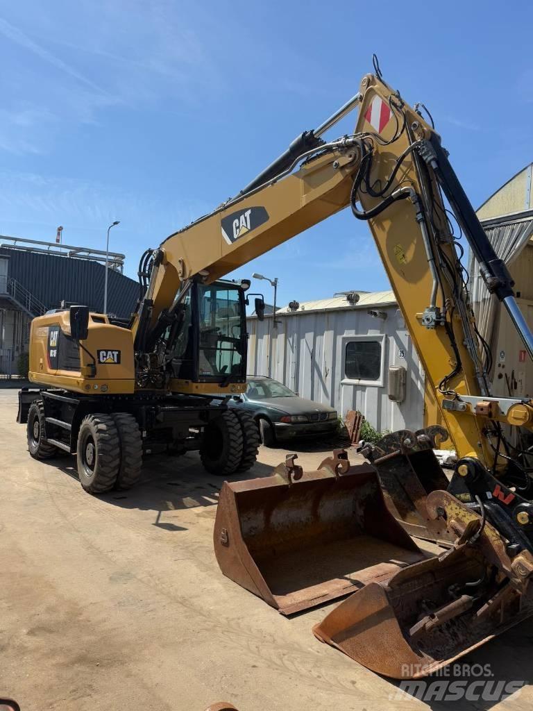 CAT M 318 F Wheeled excavators