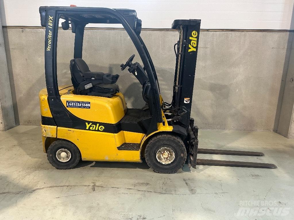 Yale GDP18VX Diesel trucks