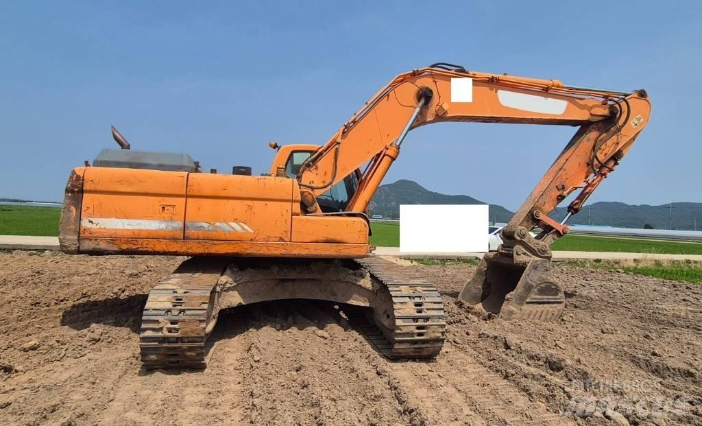 Doosan DX 300 LCA Crawler excavators