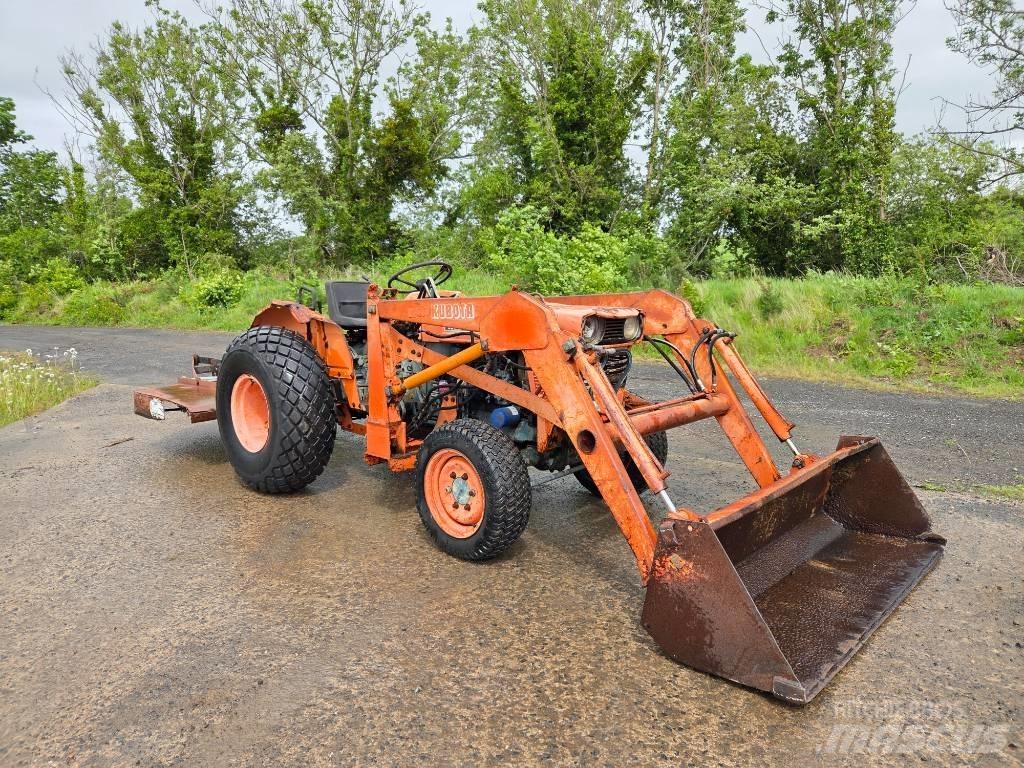 Kubota L 235 Compact tractors