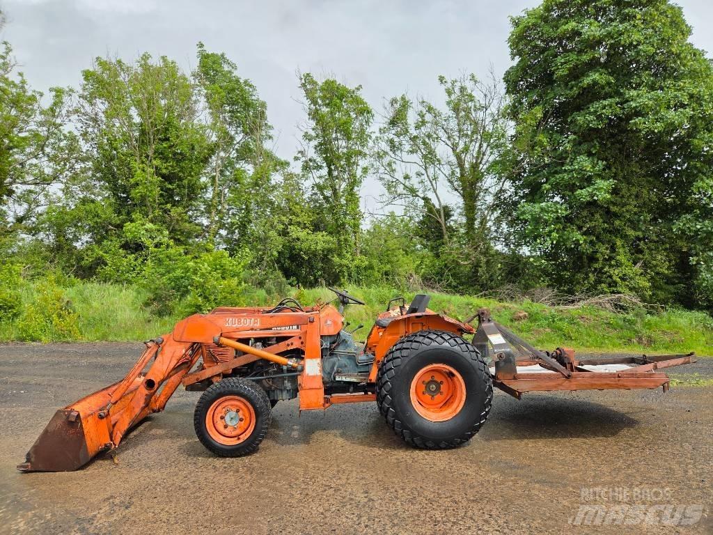 Kubota L 235 Compact tractors