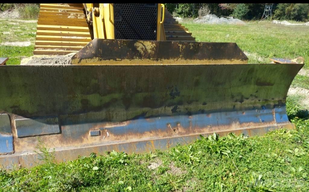 CAT D 6 N Crawler dozers