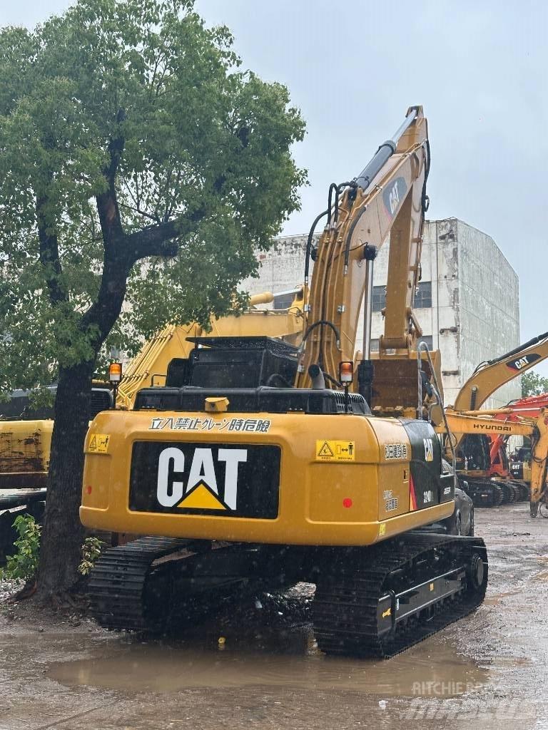 CAT CAT324D Midi excavators  7t - 12t