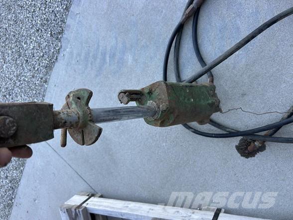 John Deere  Construction - Others