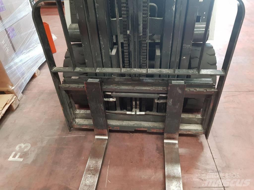 Unicarriers 1Q2L25Q Electric forklift trucks