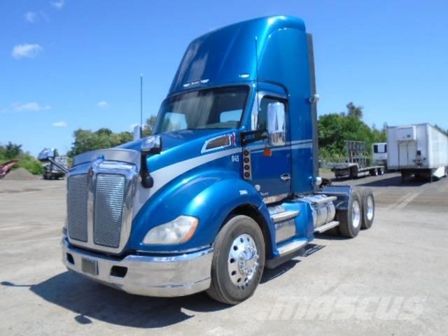 Kenworth T 680 Tractor Units