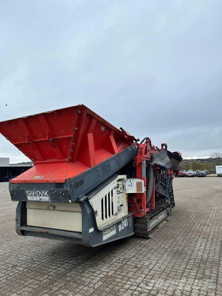 Sandvik QE 241 Screeners