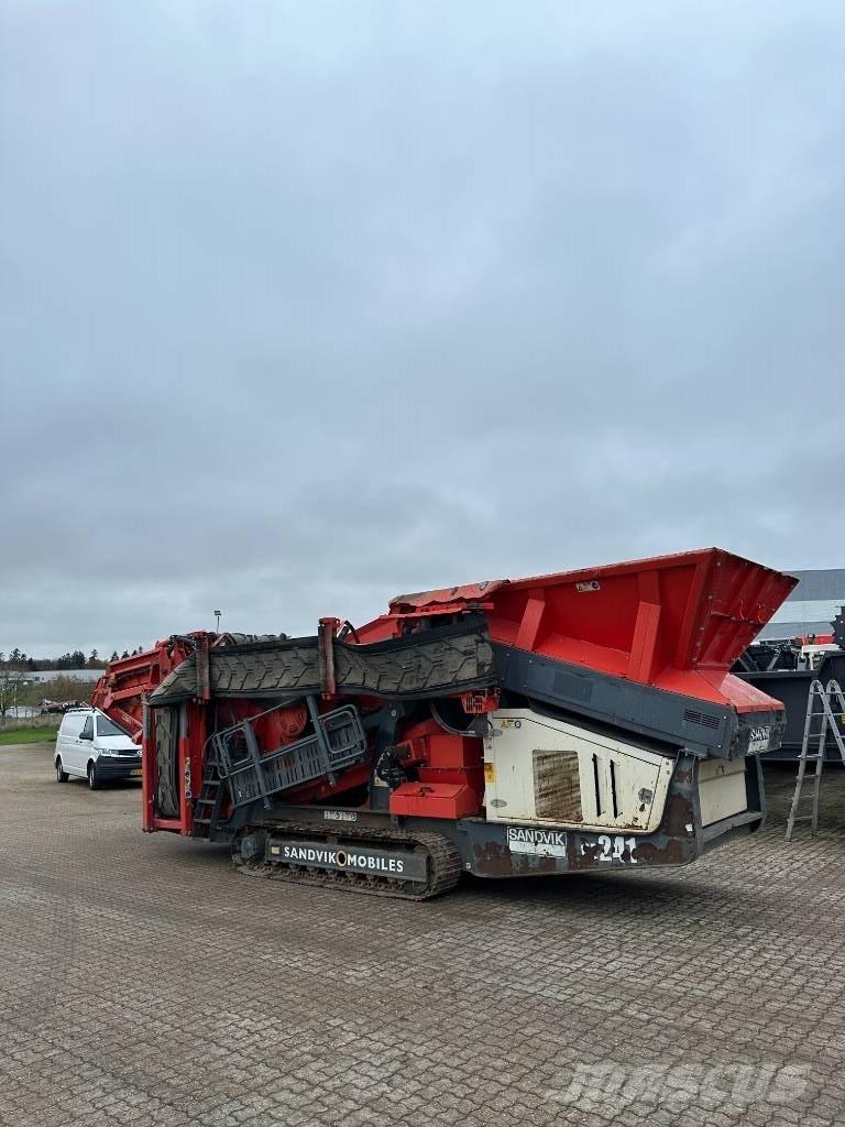 Sandvik QE 241 Screeners