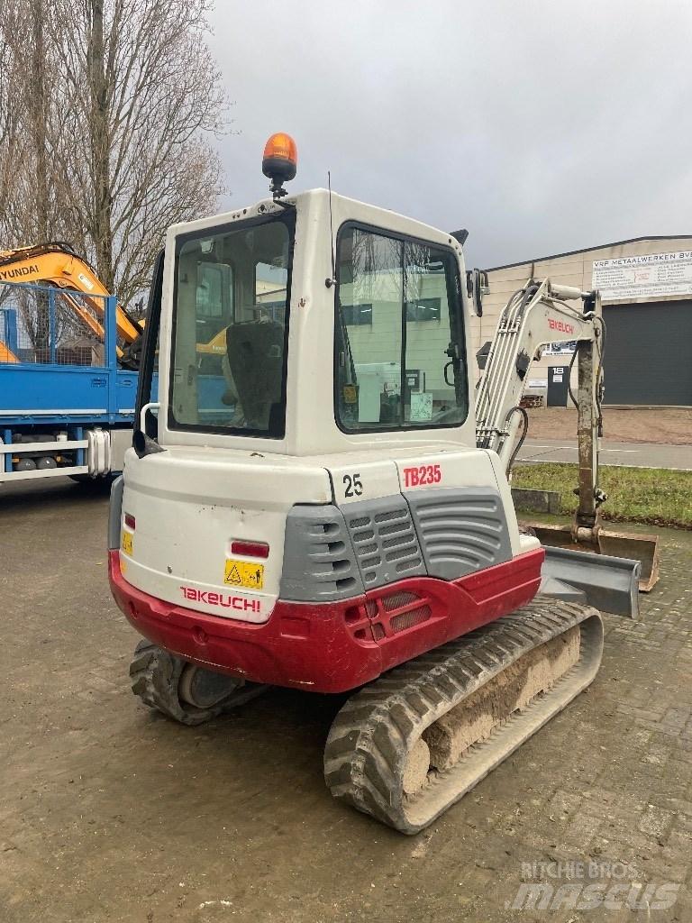 Takeuchi TB 235 Mini excavators < 7t (Mini diggers)