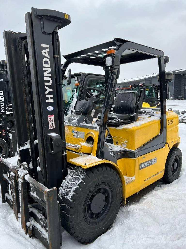 Hyundai 40DS-7 Diesel trucks
