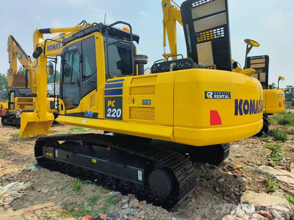Komatsu PC 220-8 Crawler excavators