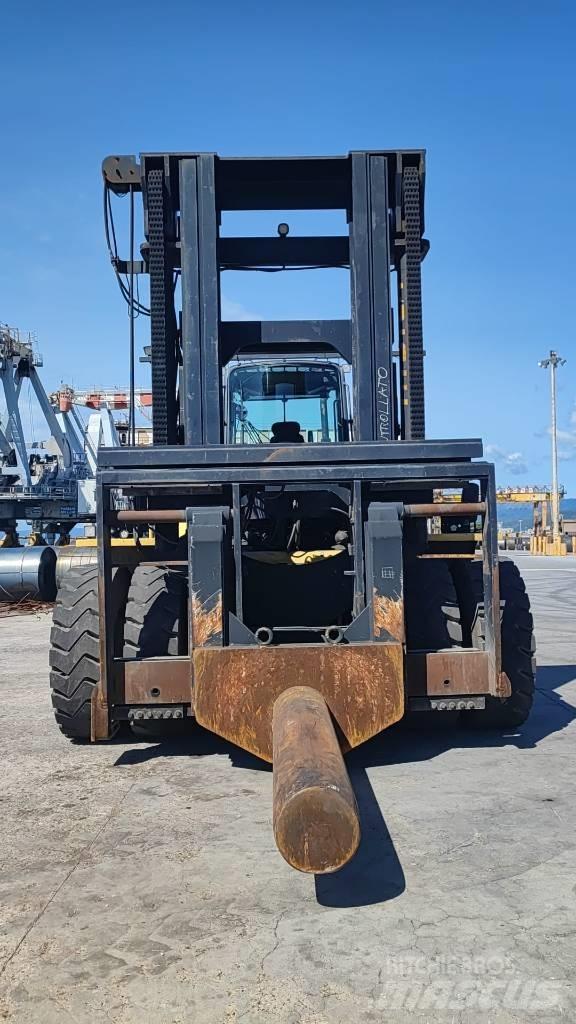 Hyster H48.00XM-12 Diesel trucks