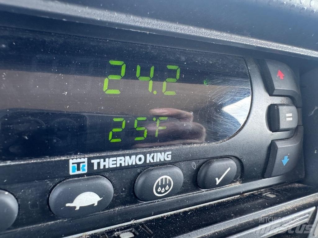 Isuzu NQR Temperature controlled trucks