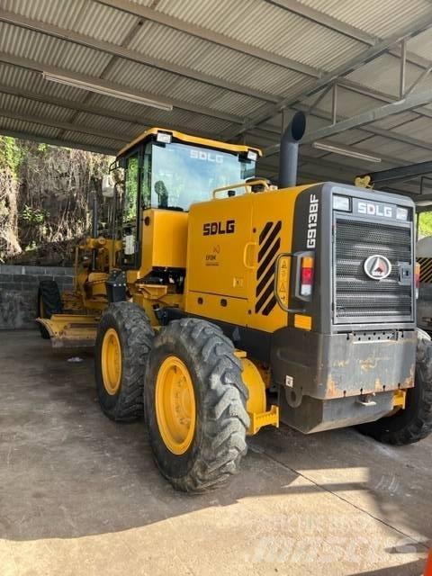 SDLG G9138 Graders