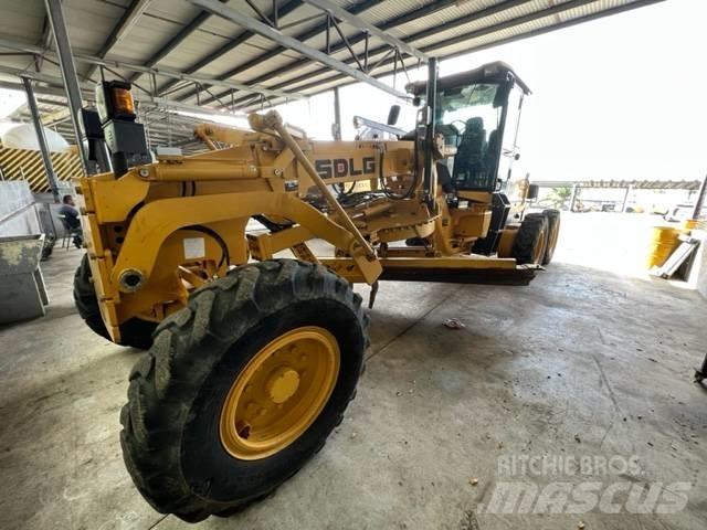 SDLG G9138 Graders