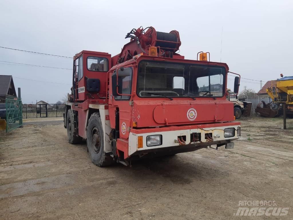 Faun RTF30 All terrain cranes